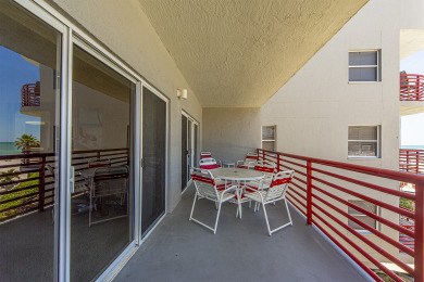 Lake House Large 1,225 sq ft Unit Beach Views Crimson #204, , on Madeira Beach in Florida - Lakehouse Vacation Rental - Lake Home for rent on LakeHouseVacations.com