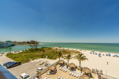 Lake House Direct Beachfront - Gulf Views - Beach Place #407, , on Madeira Beach in Florida - Lakehouse Vacation Rental - Lake Home for rent on LakeHouseVacations.com