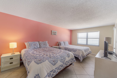 Lake House Direct Beachfront - Gulf Views - Beach Place #407, , on Madeira Beach in Florida - Lakehouse Vacation Rental - Lake Home for rent on LakeHouseVacations.com