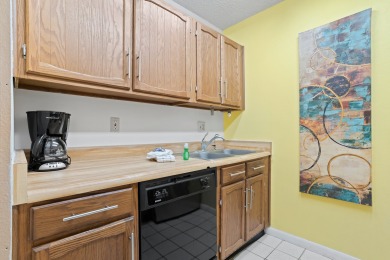 Lake House Direct Beach Front 1b 1b Balcony - Surf Song #240, , on Madeira Beach in Florida - Lakehouse Vacation Rental - Lake Home for rent on LakeHouseVacations.com