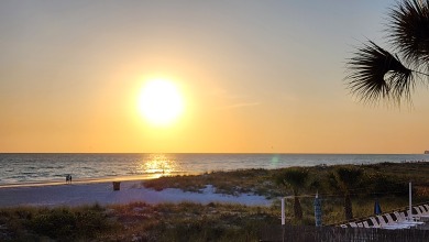 Lake House Direct Beach Front 1b 1b Balcony - Surf Song #240, , on Madeira Beach in Florida - Lakehouse Vacation Rental - Lake Home for rent on LakeHouseVacations.com
