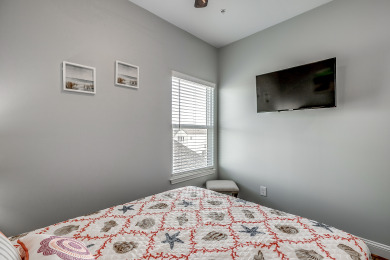Lake House Luxury vacation home 21bd21ba theatergame room, pvt poolspa 200ft to beach, , on Atlantic Ocean - North Myrtle Beach in South Carolina - Lakehouse Vacation Rental - Lake Home for rent on LakeHouseVacations.com