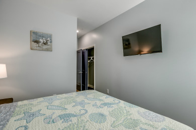 Lake House Luxury vacation home 21bd21ba theatergame room, pvt poolspa 200ft to beach, , on Atlantic Ocean - North Myrtle Beach in South Carolina - Lakehouse Vacation Rental - Lake Home for rent on LakeHouseVacations.com
