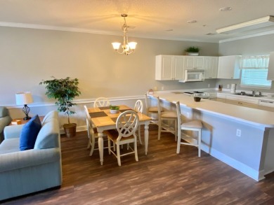Lake House 204-4827 The Perfect Affordable Get-A-Way For Your Family., , on Atlantic Ocean - Myrtle Beach in South Carolina - Lakehouse Vacation Rental - Lake Home for rent on LakeHouseVacations.com