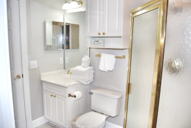 Lake House 204-4827 The Perfect Affordable Get-A-Way For Your Family., , on Atlantic Ocean - Myrtle Beach in South Carolina - Lakehouse Vacation Rental - Lake Home for rent on LakeHouseVacations.com
