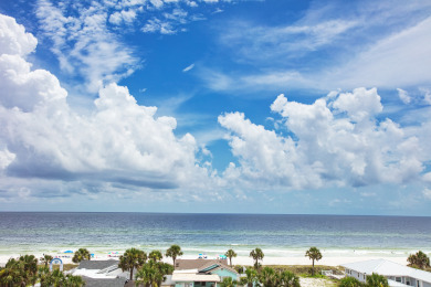 Lake House Hidden Gem of the sea! 2 bedroom 1 bath Across the street from the beach! , , on Gulf of Mexico - Panama City Beach in Florida - Lakehouse Vacation Rental - Lake Home for rent on LakeHouseVacations.com