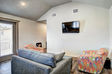 Lake House Cozy Pet Friendly Cottage nestled right in the heart of the flats!, , on Gulf of Mexico - Port Aransas in Texas - Lakehouse Vacation Rental - Lake Home for rent on LakeHouseVacations.com