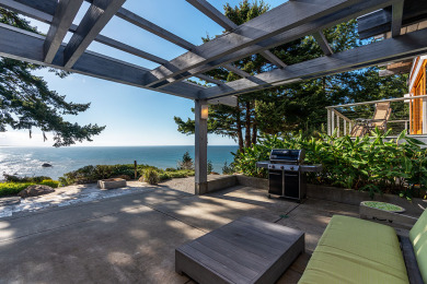 Lake House Sanctuary House - Architectural Gem w Ocean Views!, , on Pacific Ocean - Trinidad in California - Lakehouse Vacation Rental - Lake Home for rent on LakeHouseVacations.com