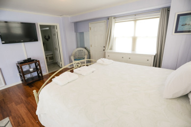 Lake House Waterfront Beach House Right On The Beautiful Back Bay with amazing sunsets, , on Atlantic Ocean - Virginia Beach  in Virginia - Lakehouse Vacation Rental - Lake Home for rent on LakeHouseVacations.com