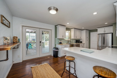 Lake House Calming Waters offers the sound of the bay and the sea!, , on Atlantic Ocean - Virginia Beach  in Virginia - Lakehouse Vacation Rental - Lake Home for rent on LakeHouseVacations.com