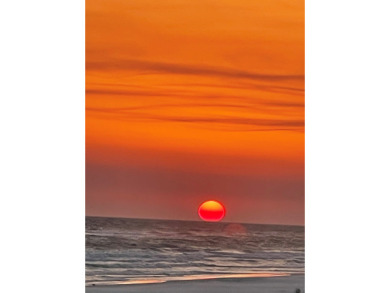 Lake House Emerald Isle 205 by Alicia Hollis Rentals Open Aug 16 FREE TICKETS! $300Day, , on Gulf of Mexico - Fort Walton in Florida - Lakehouse Vacation Rental - Lake Home for rent on LakeHouseVacations.com