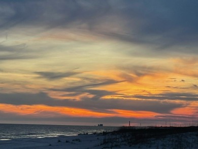 Lake House Emerald Isle 205 by Alicia Hollis Rentals Open Aug 16 FREE TICKETS! $300Day, , on Gulf of Mexico - Fort Walton in Florida - Lakehouse Vacation Rental - Lake Home for rent on LakeHouseVacations.com