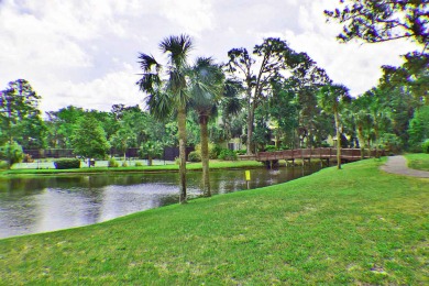 Lake House Evian 200 - Beautiful 2 BR 2BA 2nd Floor Flat. Special Rates til 62824, , on Atlantic Ocean - Hilton Head Island in South Carolina - Lakehouse Vacation Rental - Lake Home for rent on LakeHouseVacations.com