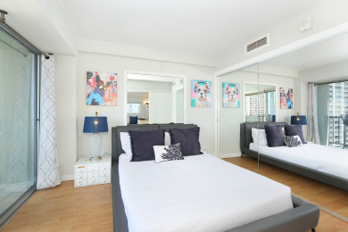 Lake House Gorgeous full ocean view! Short walk to beach! FREE Parking & Wi-Fi! Sleeps 6, , on Oahu - Honolulu in Hawaii - Lakehouse Vacation Rental - Lake Home for rent on LakeHouseVacations.com