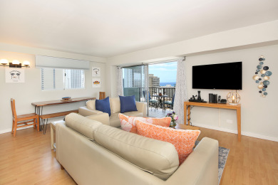 Lake House Gorgeous full ocean view! Short walk to beach! FREE Parking & Wi-Fi! Sleeps 6, , on Oahu - Honolulu in Hawaii - Lakehouse Vacation Rental - Lake Home for rent on LakeHouseVacations.com