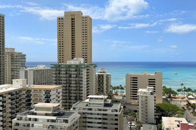 Lake House Gorgeous full ocean view! Short walk to beach! FREE Parking & Wi-Fi! Sleeps 6, , on Oahu - Honolulu in Hawaii - Lakehouse Vacation Rental - Lake Home for rent on LakeHouseVacations.com
