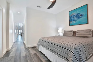 Lake House Gulf Front Private beach dog friendly with additional non refundable pet fee, , on Gulf of Mexico - Santa Rosa Bay in Florida - Lakehouse Vacation Rental - Lake Home for rent on LakeHouseVacations.com