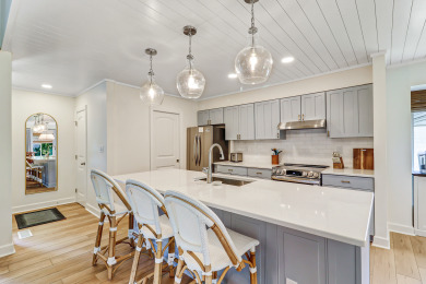 Lake House Experience Coastal Elegance Newly Renovated Villa in South Beach Marina, , on Atlantic Ocean - Hilton Head Island in South Carolina - Lakehouse Vacation Rental - Lake Home for rent on LakeHouseVacations.com