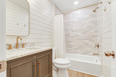 Lake House Experience Coastal Elegance Newly Renovated Villa in South Beach Marina, , on Atlantic Ocean - Hilton Head Island in South Carolina - Lakehouse Vacation Rental - Lake Home for rent on LakeHouseVacations.com
