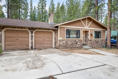 Lake House Family Fox Farm LARGE 4 bedroom 5 min to Resorts. Fire Pit- Garage Access, , on Big Bear Lake in California - Lakehouse Vacation Rental - Lake Home for rent on LakeHouseVacations.com
