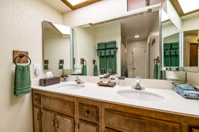 Lake House Family Fox Farm LARGE 4 bedroom 5 min to Resorts. Fire Pit- Garage Access, , on Big Bear Lake in California - Lakehouse Vacation Rental - Lake Home for rent on LakeHouseVacations.com