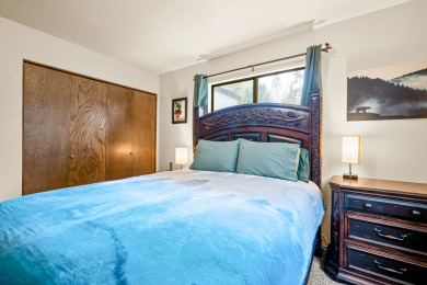 Lake House Family Fox Farm LARGE 4 bedroom 5 min to Resorts. Fire Pit- Garage Access, , on Big Bear Lake in California - Lakehouse Vacation Rental - Lake Home for rent on LakeHouseVacations.com