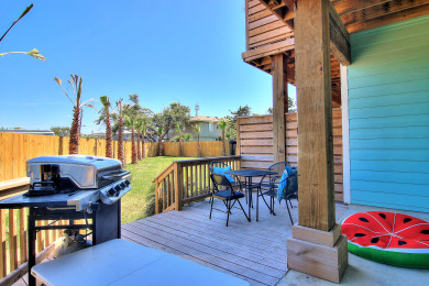 Lake House Charming townhome, Right in the heart of Port A! Salt Water Pool!, , on Gulf of Mexico - Port Aransas in Texas - Lakehouse Vacation Rental - Lake Home for rent on LakeHouseVacations.com