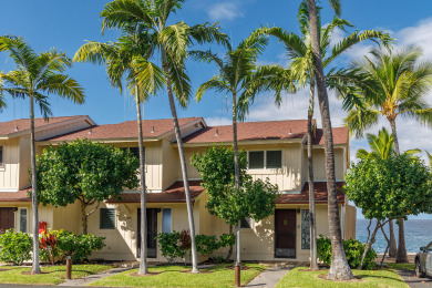 Lake House Kksr#182 Direct Oceanfront Townhome, Right on the Water with AC! , , on Big Island - Kailua-Kona Bay  in Hawaii - Lakehouse Vacation Rental - Lake Home for rent on LakeHouseVacations.com