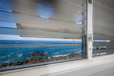 Lake House Kksr#182 Direct Oceanfront Townhome, Right on the Water with AC! , , on Big Island - Kailua-Kona Bay  in Hawaii - Lakehouse Vacation Rental - Lake Home for rent on LakeHouseVacations.com