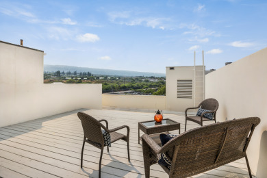 Lake House Kona Alii 707 Stunning Top Floor Penthouse w Roof Top Deck, AC, & Elevators, , on Big Island - Kailua-Kona Bay  in Hawaii - Lakehouse Vacation Rental - Lake Home for rent on LakeHouseVacations.com