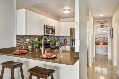 Lake House Kona Alii 707 Stunning Top Floor Penthouse w Roof Top Deck, AC, & Elevators, , on Big Island - Kailua-Kona Bay  in Hawaii - Lakehouse Vacation Rental - Lake Home for rent on LakeHouseVacations.com