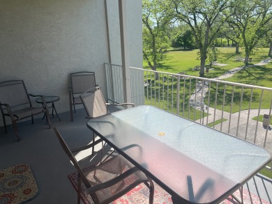 Lake House 2 Pools, 4 Hot tubs on the Guadalupe River! Walk to Schlitterbahn!, , on Guadalupe River - New Braunfels in Texas - Lakehouse Vacation Rental - Lake Home for rent on LakeHouseVacations.com