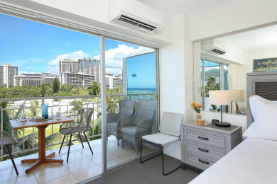 Lake House Gorgeous Ocean & Park Views! Full Kitchen! Steps to Beach!, , on Oahu - Honolulu in Hawaii - Lakehouse Vacation Rental - Lake Home for rent on LakeHouseVacations.com