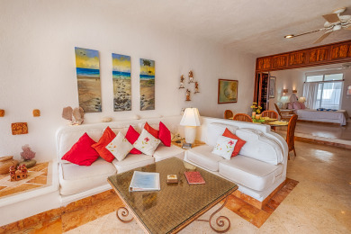 Lake House Beachfront access out the patio door! Swimming pool, AC and WiFi!, , on  in Quintana Roo - Lakehouse Vacation Rental - Lake Home for rent on LakeHouseVacations.com