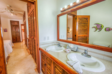 Lake House Beachfront access out the patio door! Swimming pool, AC and WiFi!, , on  in Quintana Roo - Lakehouse Vacation Rental - Lake Home for rent on LakeHouseVacations.com