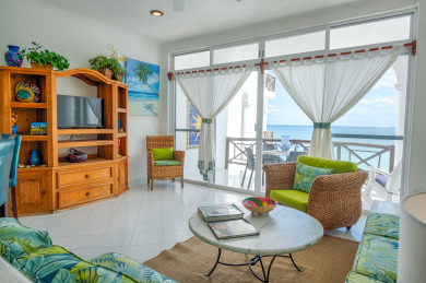 Lake House Lovely upscale beachfront condo on Half Moon Bay. Pool, AC and WiFi!, , on  in Quintana Roo - Lakehouse Vacation Rental - Lake Home for rent on LakeHouseVacations.com