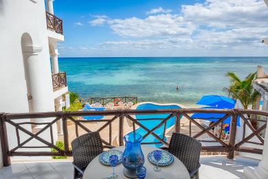 Lake House Lovely upscale beachfront condo on Half Moon Bay. Pool, AC and WiFi!, , on  in Quintana Roo - Lakehouse Vacation Rental - Lake Home for rent on LakeHouseVacations.com