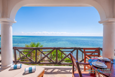 Lake House Upscale, comfortable beachfront condo with pool, AC and WiFi!, , on  in Quintana Roo - Lakehouse Vacation Rental - Lake Home for rent on LakeHouseVacations.com