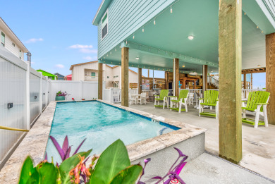 Lake House Exquisite Beach Retreat You Won't Want To Miss! Pet-Friendly, , on Gulf of Mexico - Port Aransas in Texas - Lakehouse Vacation Rental - Lake Home for rent on LakeHouseVacations.com