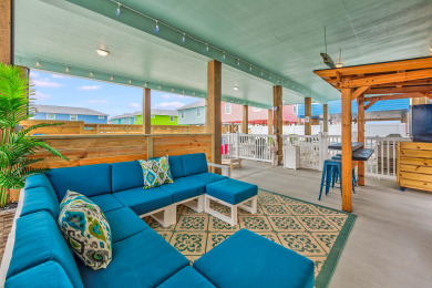 Lake House Exquisite Beach Retreat You Won't Want To Miss! Pet-Friendly, , on Gulf of Mexico - Port Aransas in Texas - Lakehouse Vacation Rental - Lake Home for rent on LakeHouseVacations.com