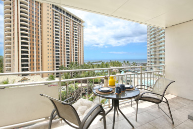 Lake House Ocean & Lagoon Views! Full Kitchen, Free Wi-Fi, Close to Beach!, , on Oahu - Honolulu in Hawaii - Lakehouse Vacation Rental - Lake Home for rent on LakeHouseVacations.com