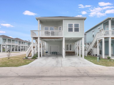 Lake House Rock Aransas Retreat! Huge Community Pool! Close to the beach and boat ramp!, , on Gulf of Mexico - Aransas Bay in Texas - Lakehouse Vacation Rental - Lake Home for rent on LakeHouseVacations.com