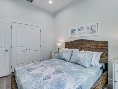 Lake House Rock Aransas Retreat! Huge Community Pool! Close to the beach and boat ramp!, , on Gulf of Mexico - Aransas Bay in Texas - Lakehouse Vacation Rental - Lake Home for rent on LakeHouseVacations.com
