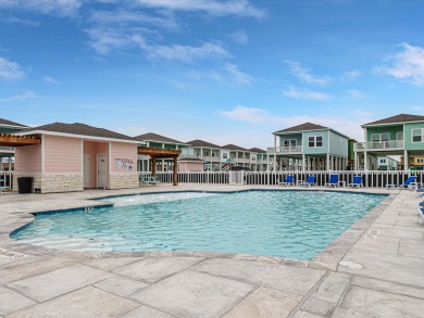 Lake House Rock Aransas Retreat! Huge Community Pool! Close to the beach and boat ramp!, , on Gulf of Mexico - Aransas Bay in Texas - Lakehouse Vacation Rental - Lake Home for rent on LakeHouseVacations.com