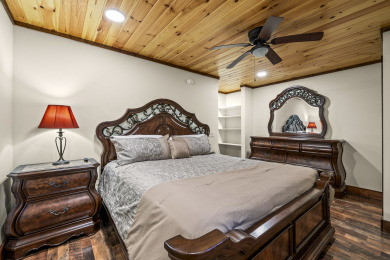 Lake House Coveted Ranch Floorplan, Arts and Crafts, Pet Friendly -Large Fenced in Yard., , on Gatlinburg in Tennessee - Lakehouse Vacation Rental - Lake Home for rent on LakeHouseVacations.com