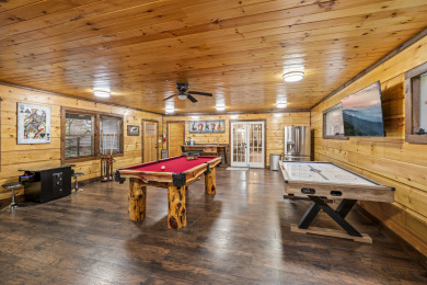 Lake House Coveted Ranch Floorplan, Arts and Crafts, Pet Friendly -Large Fenced in Yard., , on Gatlinburg in Tennessee - Lakehouse Vacation Rental - Lake Home for rent on LakeHouseVacations.com
