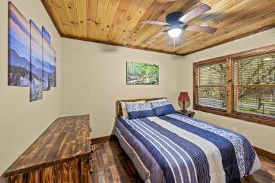 Lake House Coveted Ranch Floorplan, Arts and Crafts, Pet Friendly -Large Fenced in Yard., , on Gatlinburg in Tennessee - Lakehouse Vacation Rental - Lake Home for rent on LakeHouseVacations.com