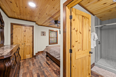 Lake House Coveted Ranch Floorplan, Arts and Crafts, Pet Friendly -Large Fenced in Yard., , on Gatlinburg in Tennessee - Lakehouse Vacation Rental - Lake Home for rent on LakeHouseVacations.com