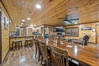 Lake House Coveted Ranch Floorplan, Arts and Crafts, Pet Friendly -Large Fenced in Yard., , on Gatlinburg in Tennessee - Lakehouse Vacation Rental - Lake Home for rent on LakeHouseVacations.com
