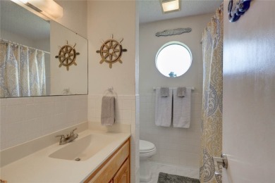 Lake House Tejas Angler Retreat, , on Gulf of Mexico - Aransas Pass in Texas - Lakehouse Vacation Rental - Lake Home for rent on LakeHouseVacations.com